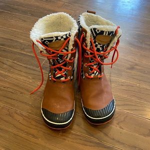 Keen Sz 8.5 Snow Boots